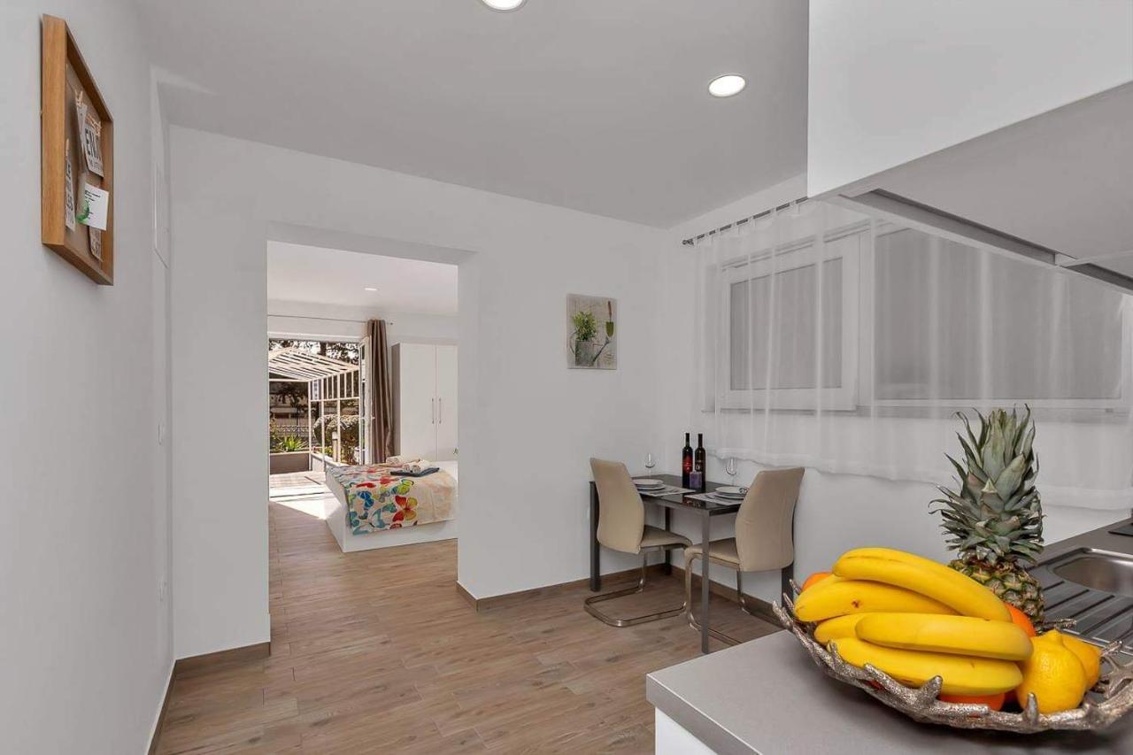 Apartman-Studio Meri Makarská Exteriér fotografie